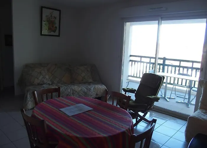 Pour Un Sejour Au Calme Entre Ocean Et Montagne